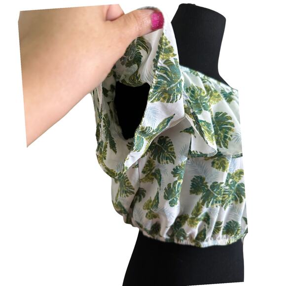 Paper Crane white green palms print off shoulder ruffled crop top size Large - Picture 6 of 11